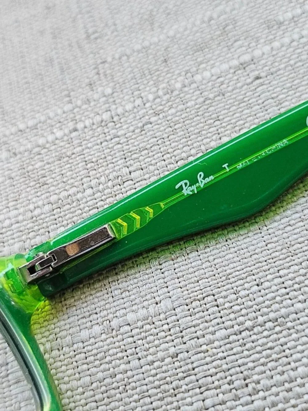 Ray-Ban Youth Eyeglasses Frame RB1530 3665 Black/Green Eyewear Glasses only